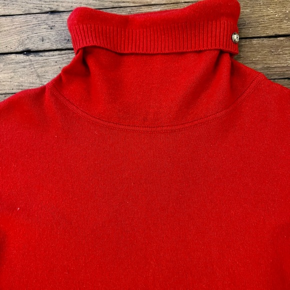 CHANEL Vintage Cashmere Turtleneck Dress - Picture 5 of 9